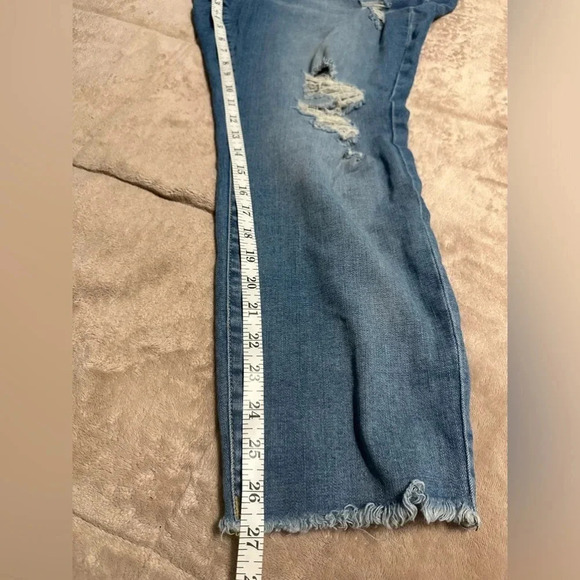 Slink Blue Distressed Shredded Curvy Ankle Jeans Size 20 Plus Blue Curvy - Picture 4 of 8